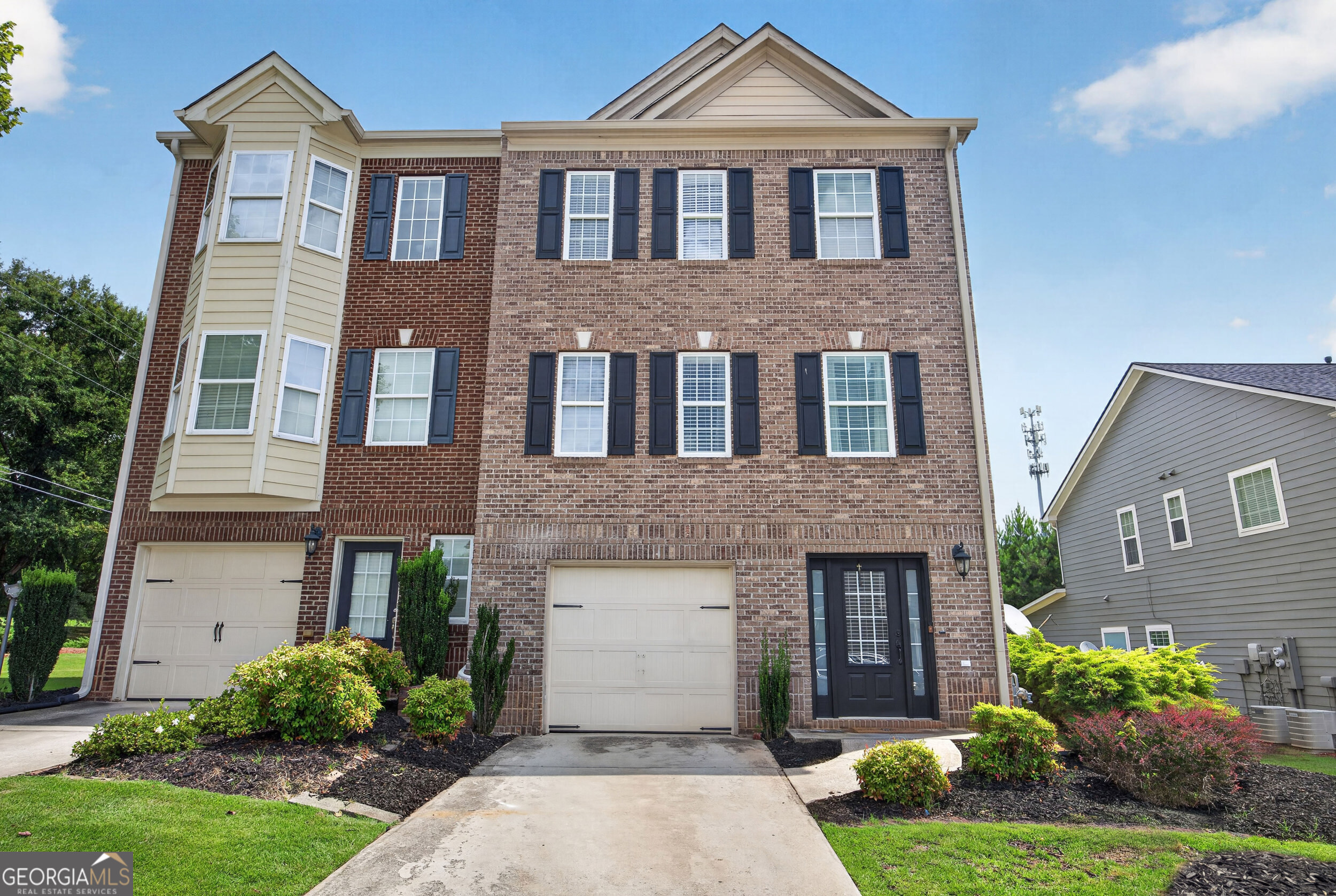 2940 Frederica Court Property Photo 1