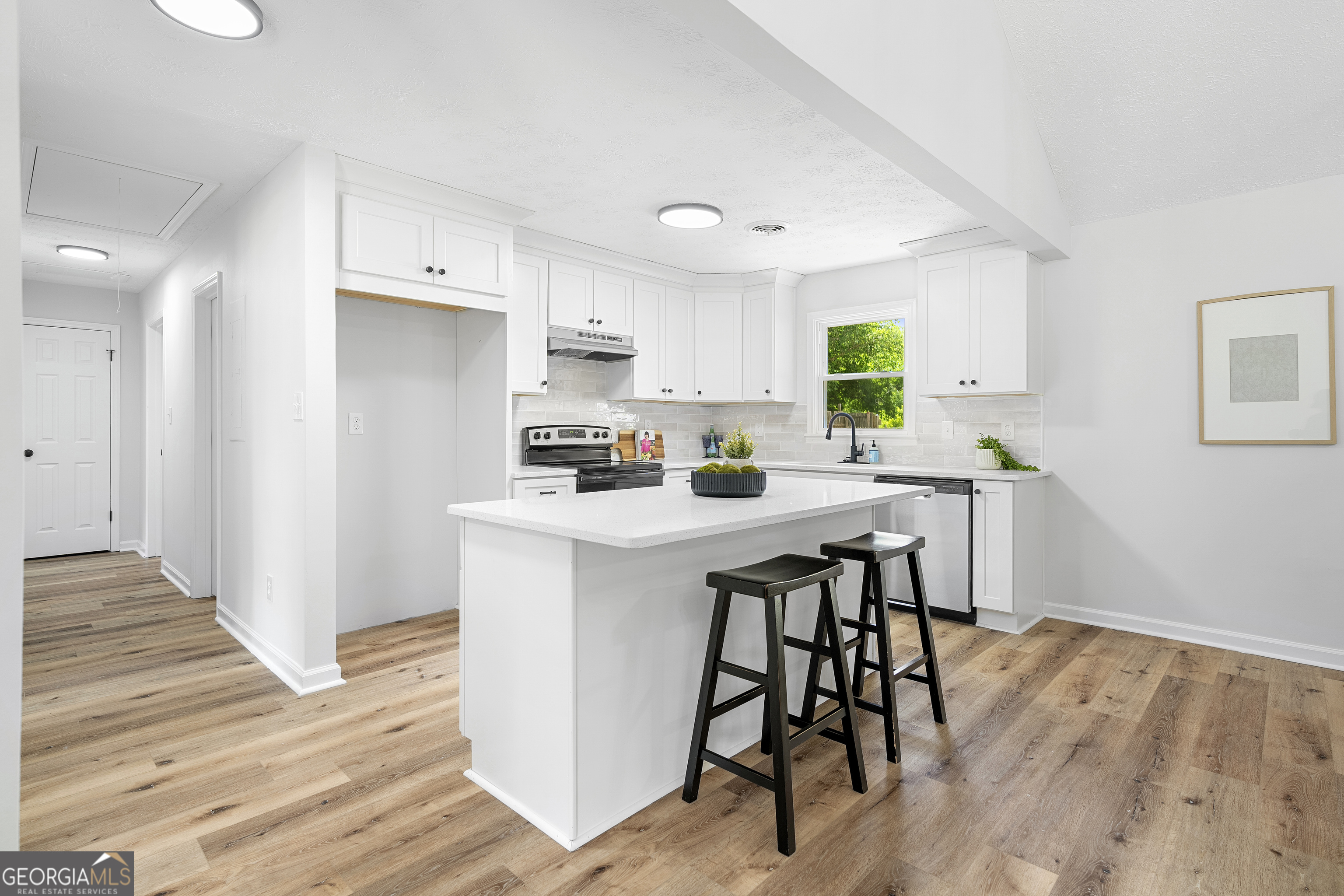 201 Cabriolet Trail Property Photo 8