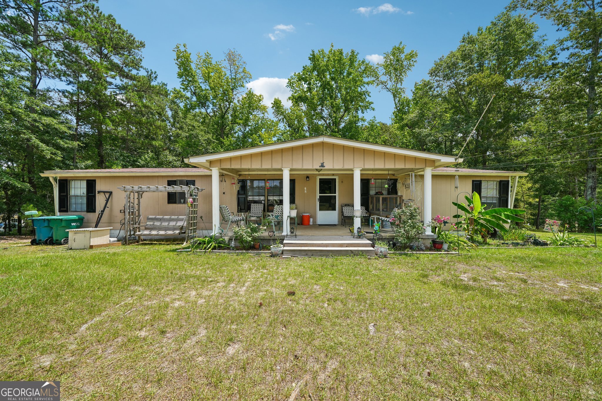191 Pineway Drive Se Property Photo 1