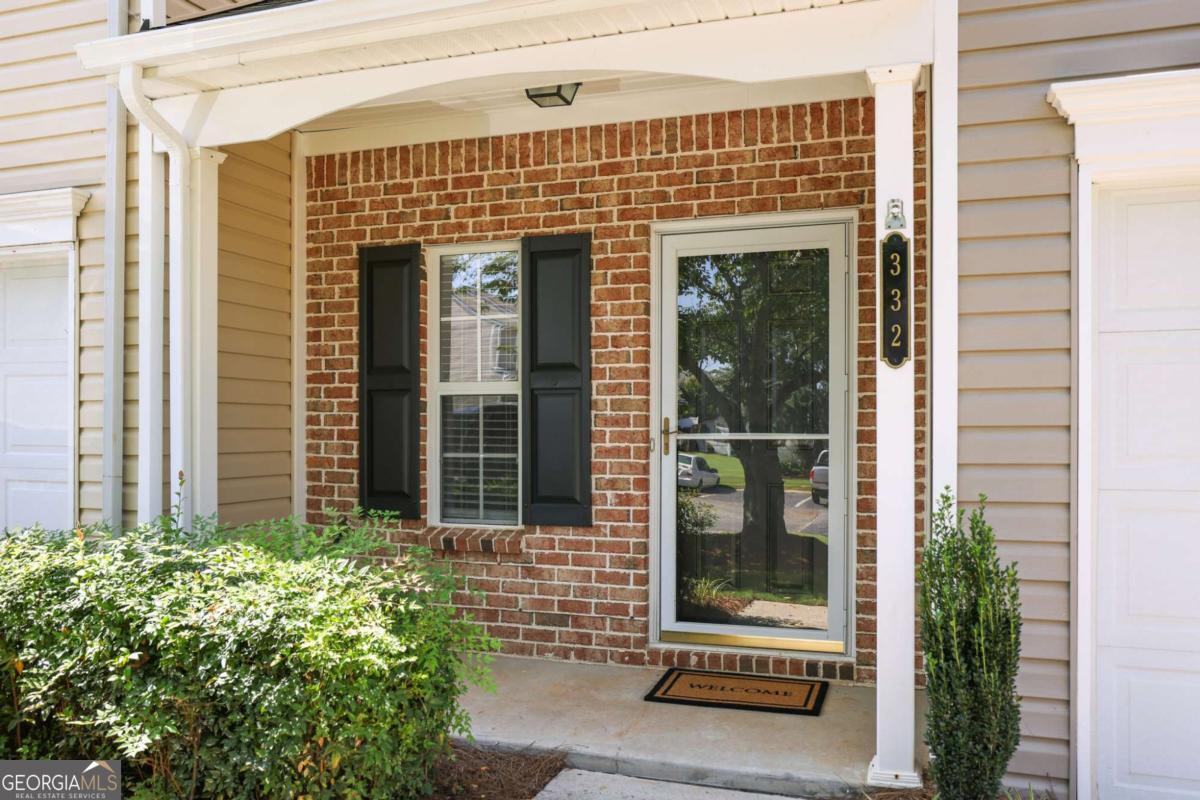 332 Azalea Circle Property Photo 2