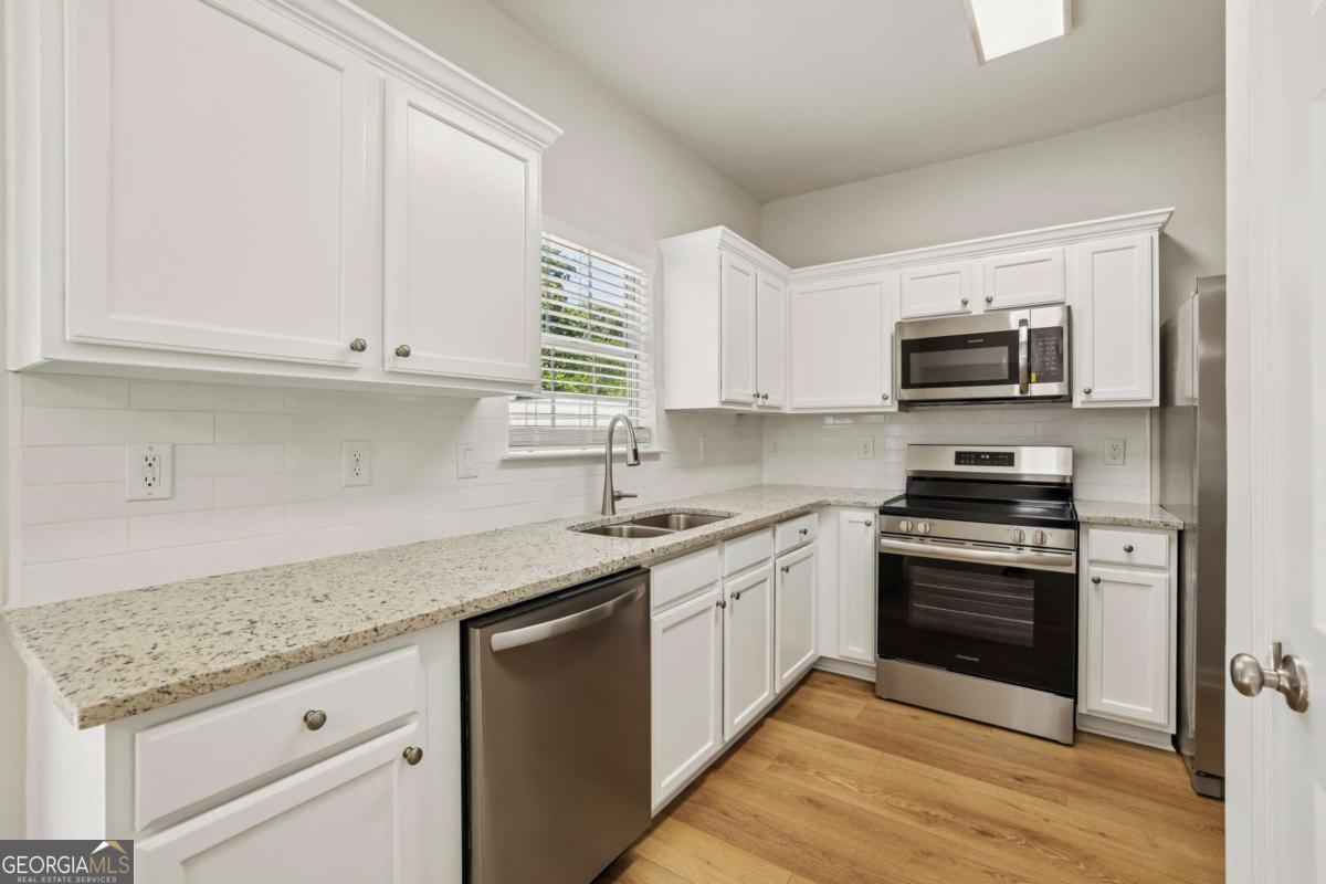 332 Azalea Circle Property Photo 10