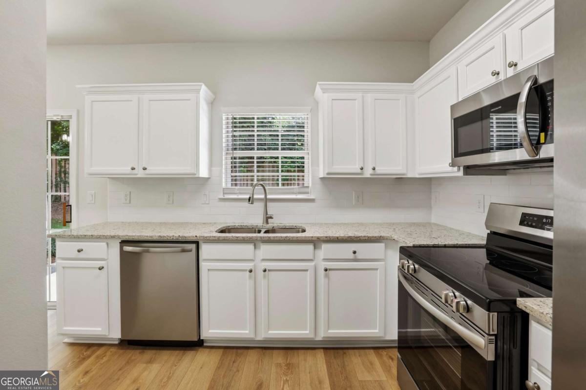 332 Azalea Circle Property Photo 12