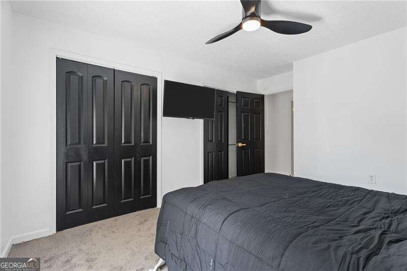 6307 Shallowford Way Property Photo 32
