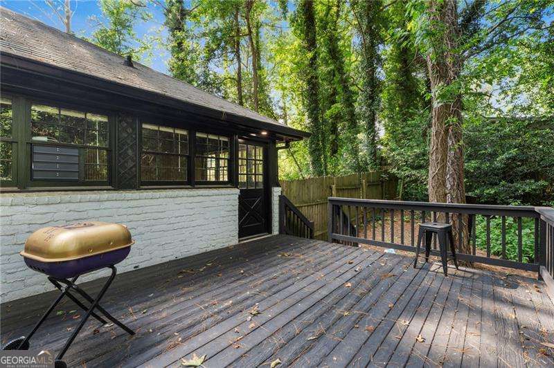 6307 Shallowford Way Property Photo 42