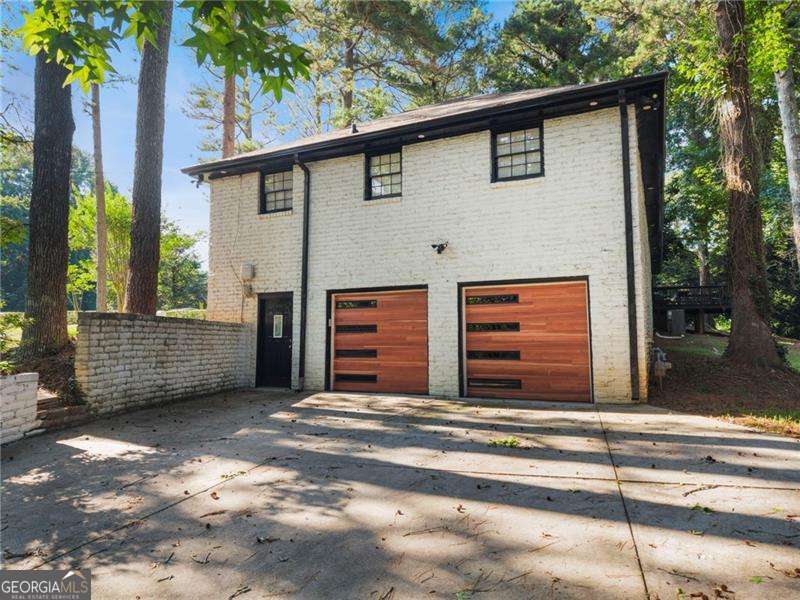 6307 Shallowford Way Property Photo 43