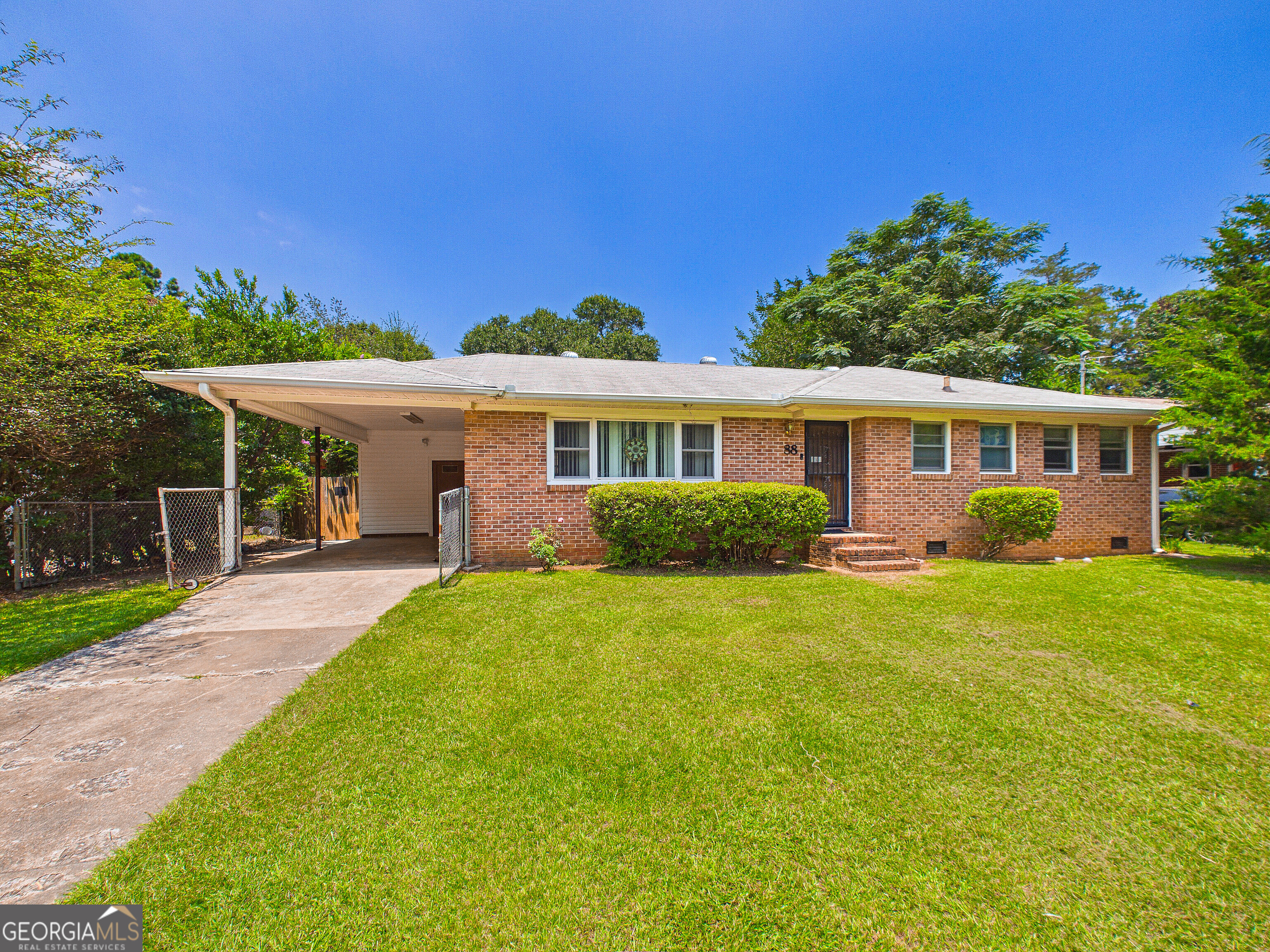 88 Ravenwood Way Property Photo 1