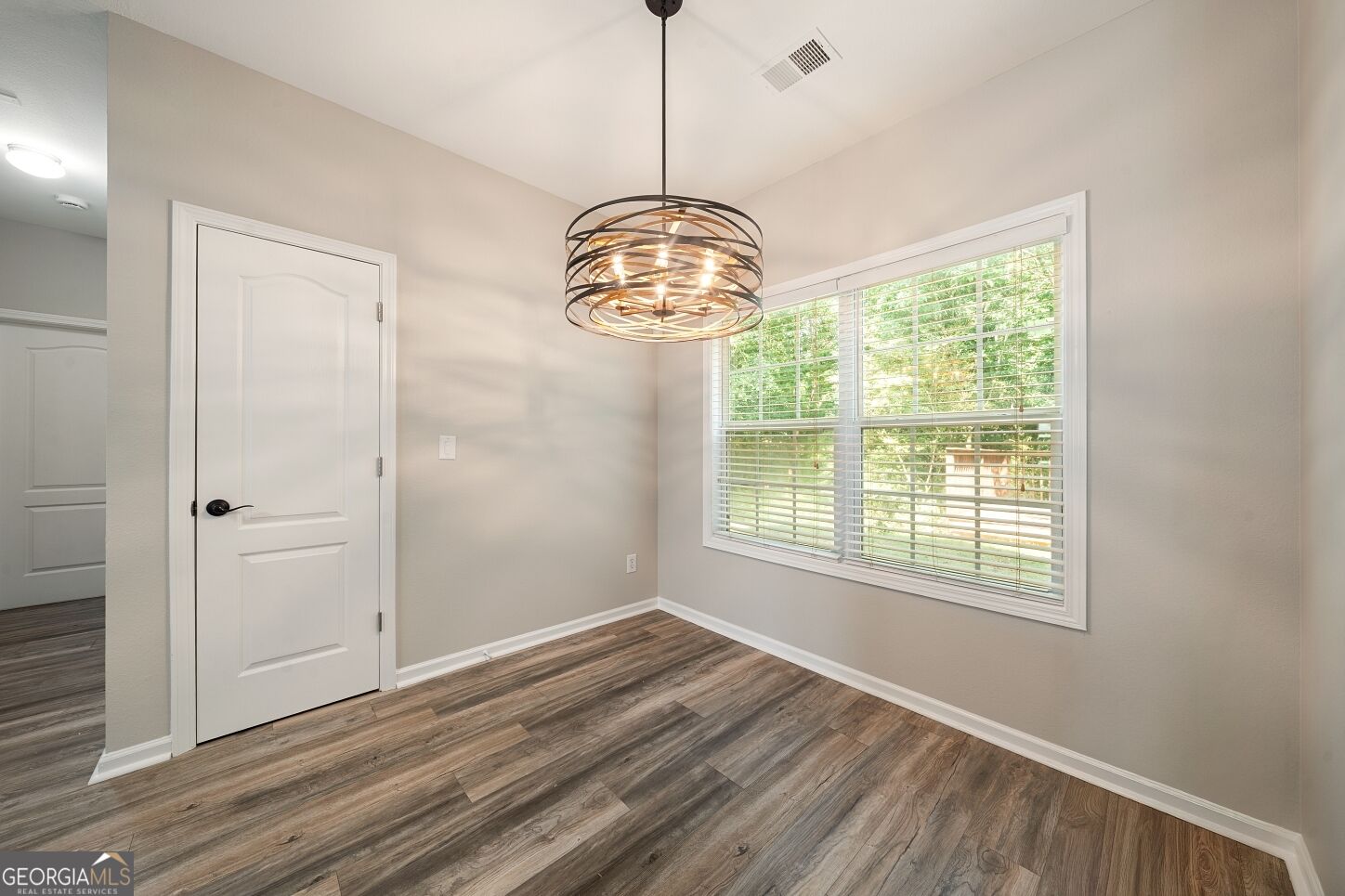 6973 Grand Hickory Drive Property Photo 13