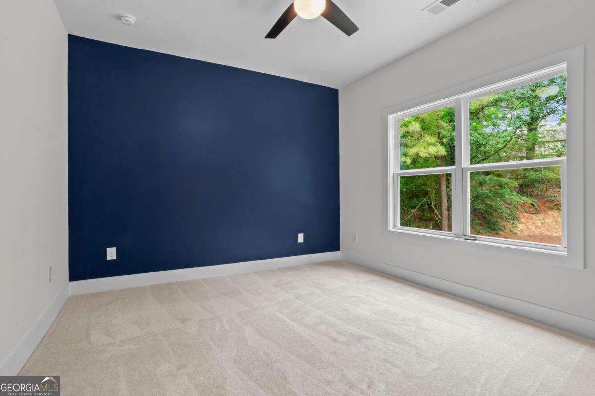 300 Nottingham Drive Property Photo 37