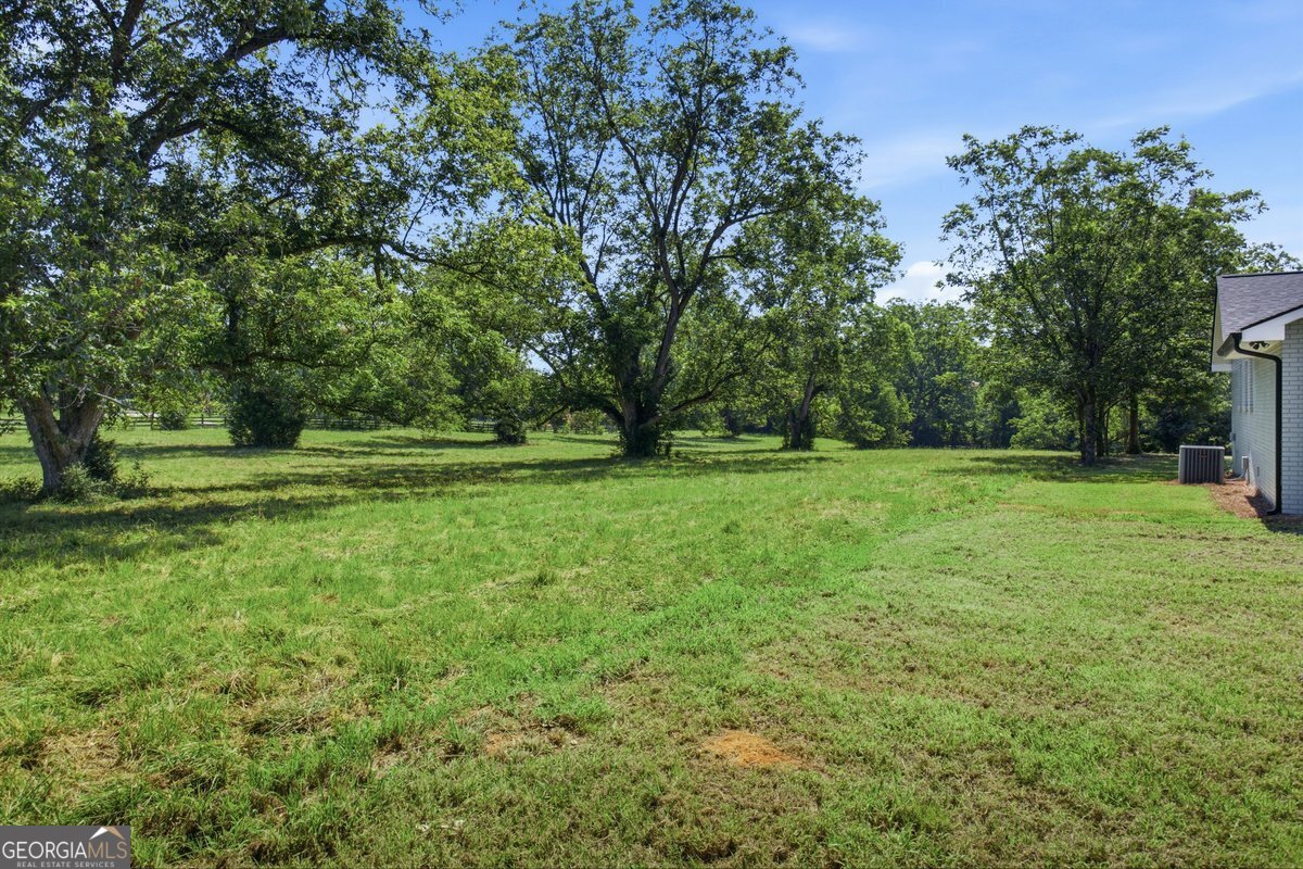 310 Gaithers Road Property Photo 14
