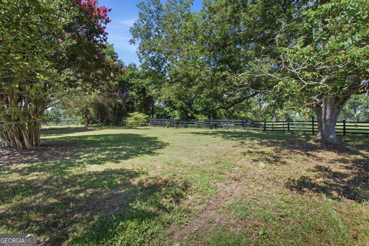 310 Gaithers Road Property Photo 16