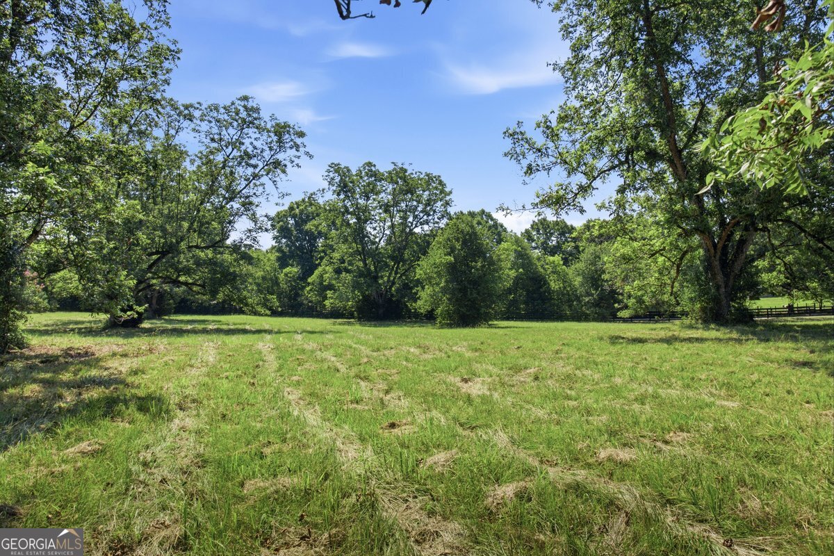 310 Gaithers Road Property Photo 17