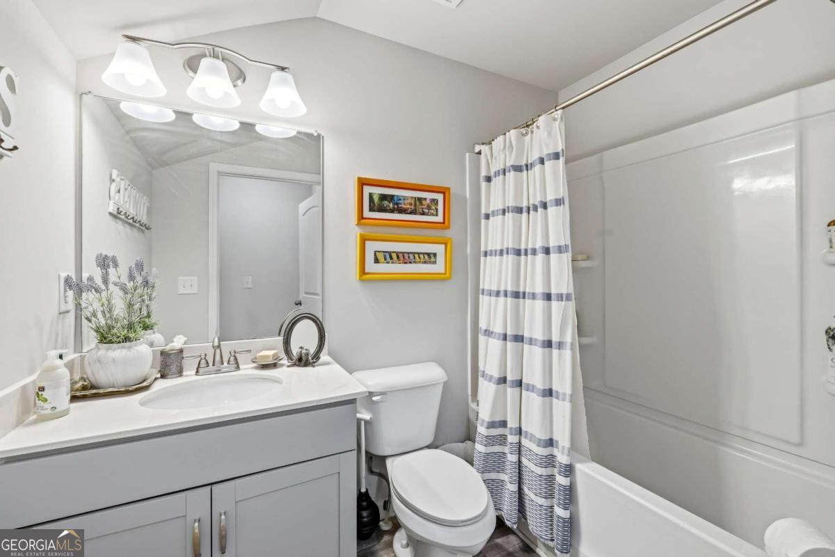 253 Jefferson Avenue Property Photo 30