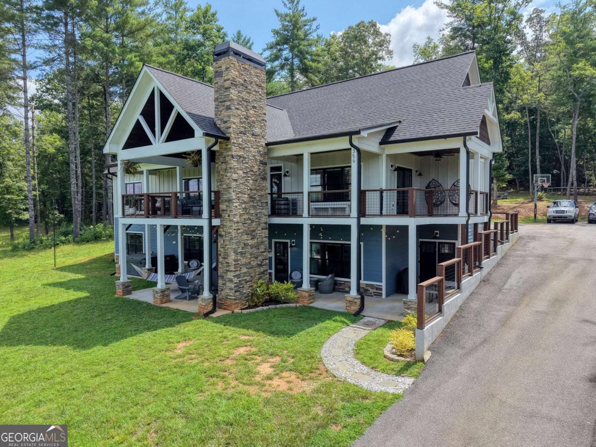 359 New Water Way Property Photo 1