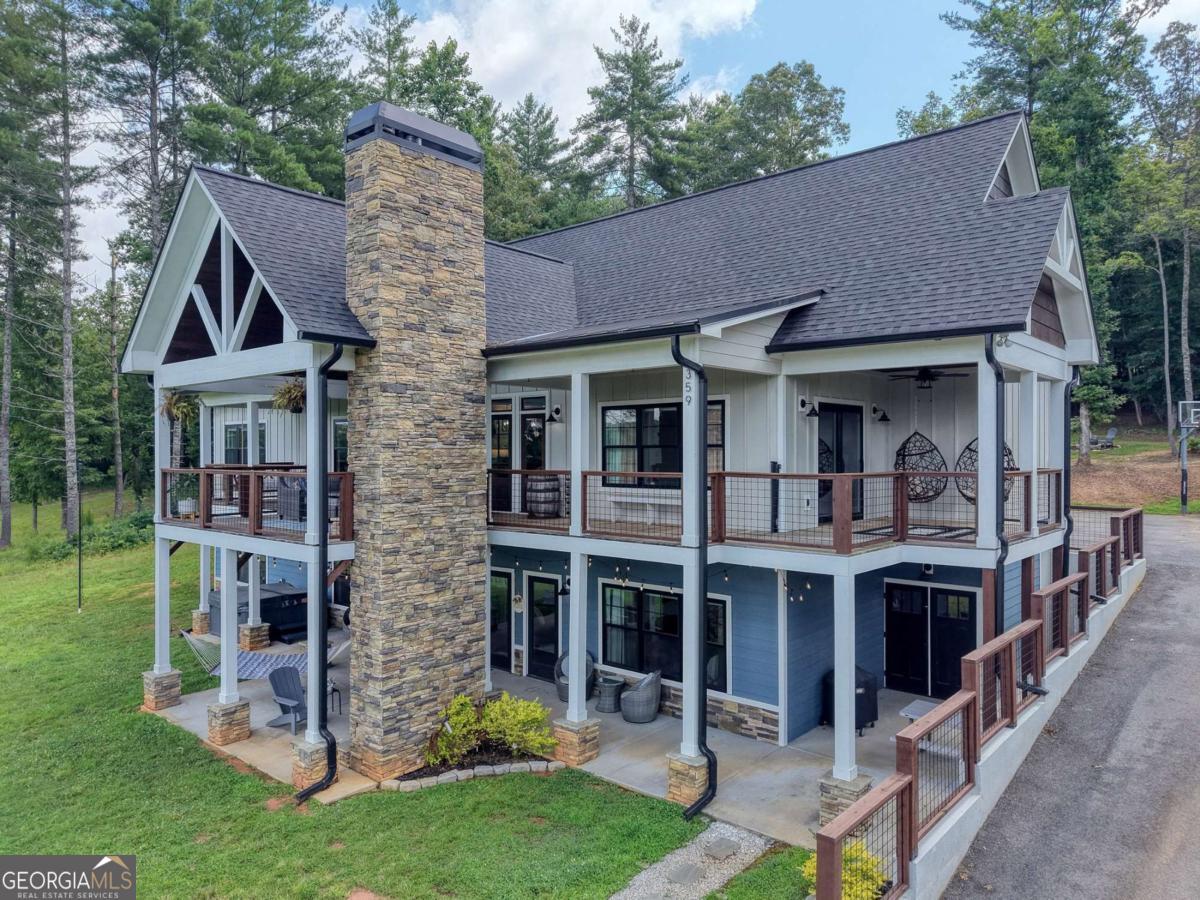 359 New Water Way Property Photo 1