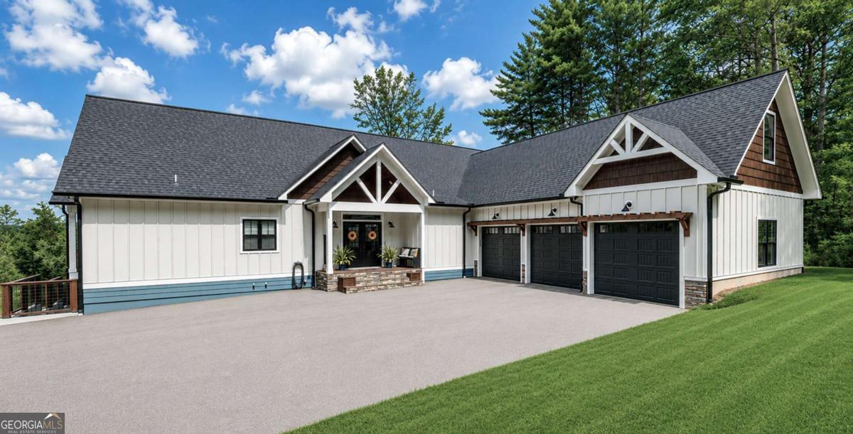 359 New Water Way Property Photo 2