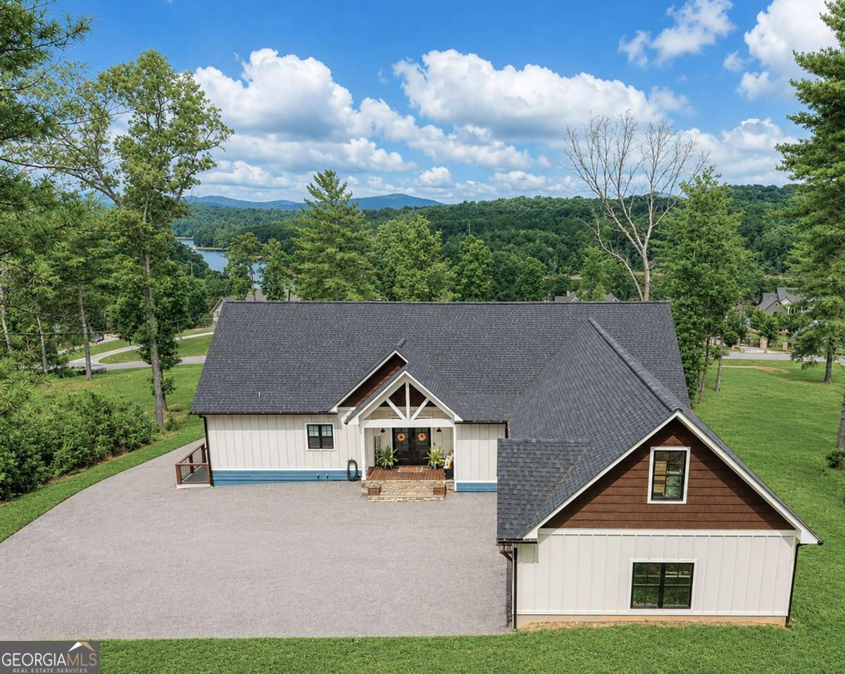 359 New Water Way Property Photo 4