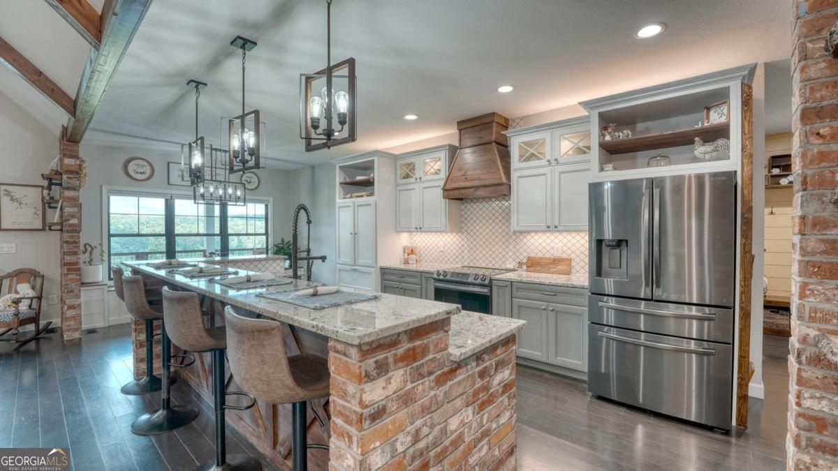 359 New Water Way Property Photo 7