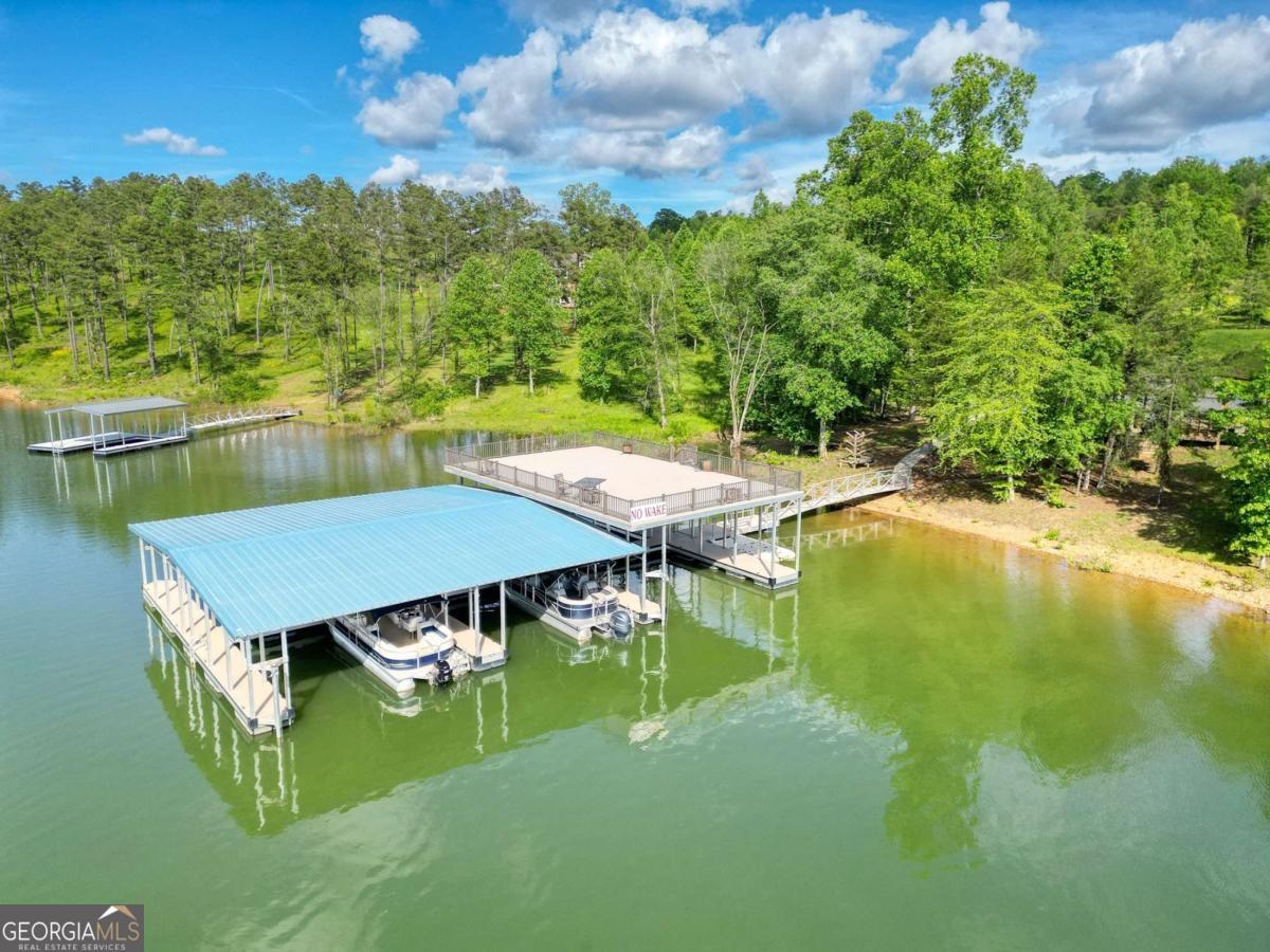 359 New Water Way Property Photo 11