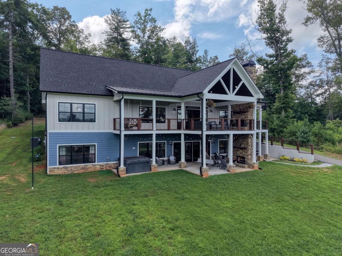 359 New Water Way Property Photo 12