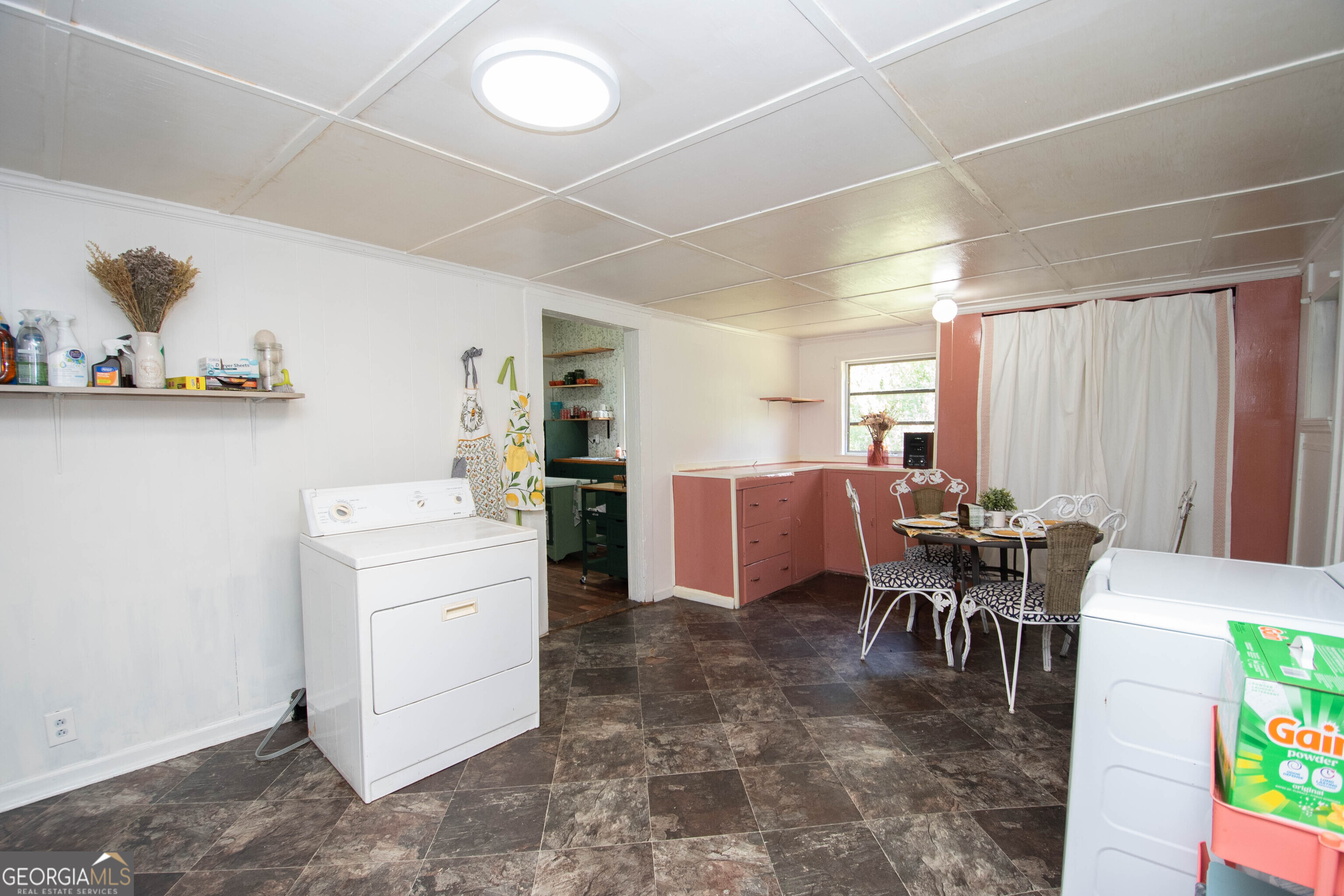 3 Sanford Avenue Property Photo 29