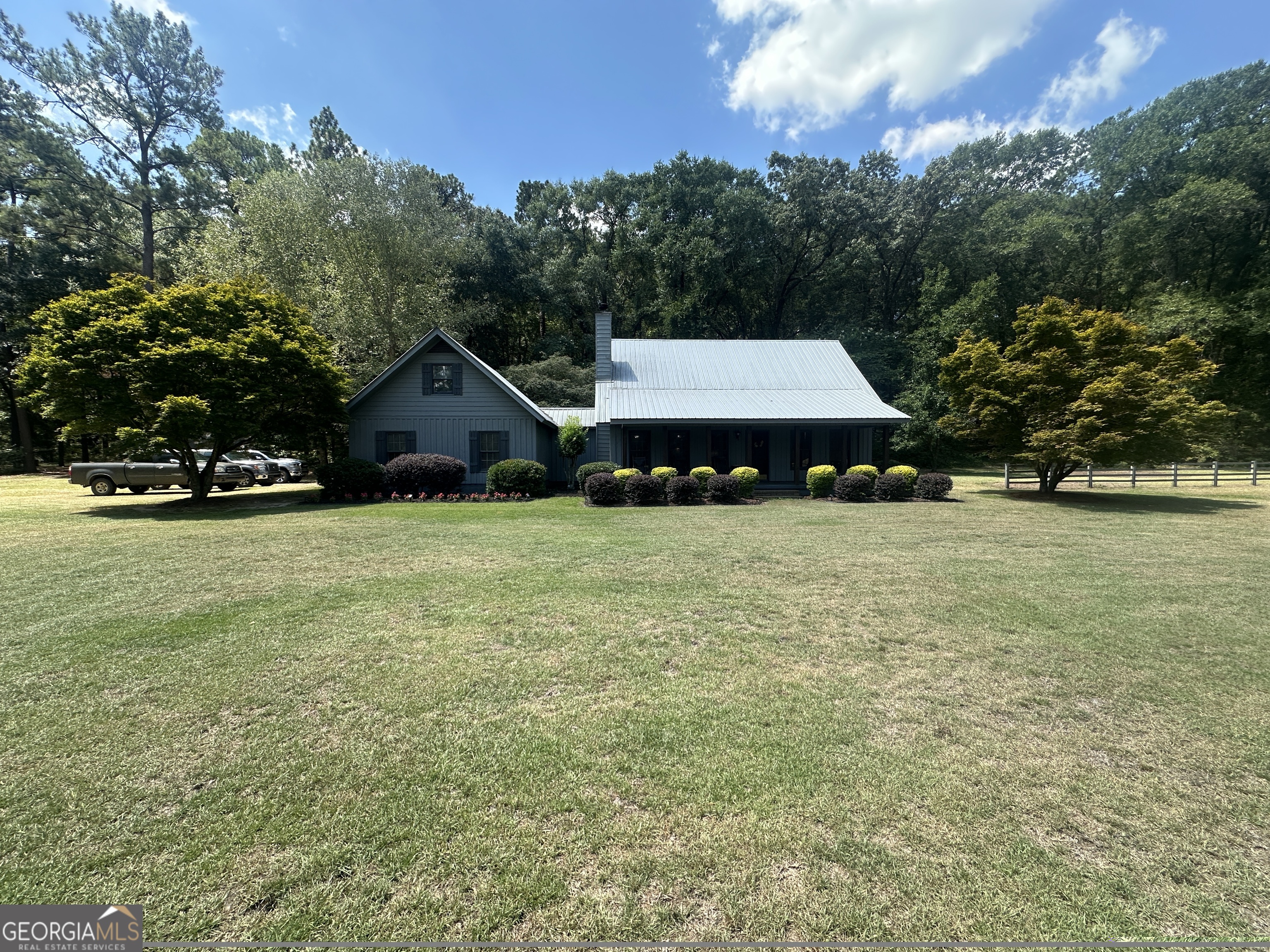 3852 Poor Robin Road Property Photo 1