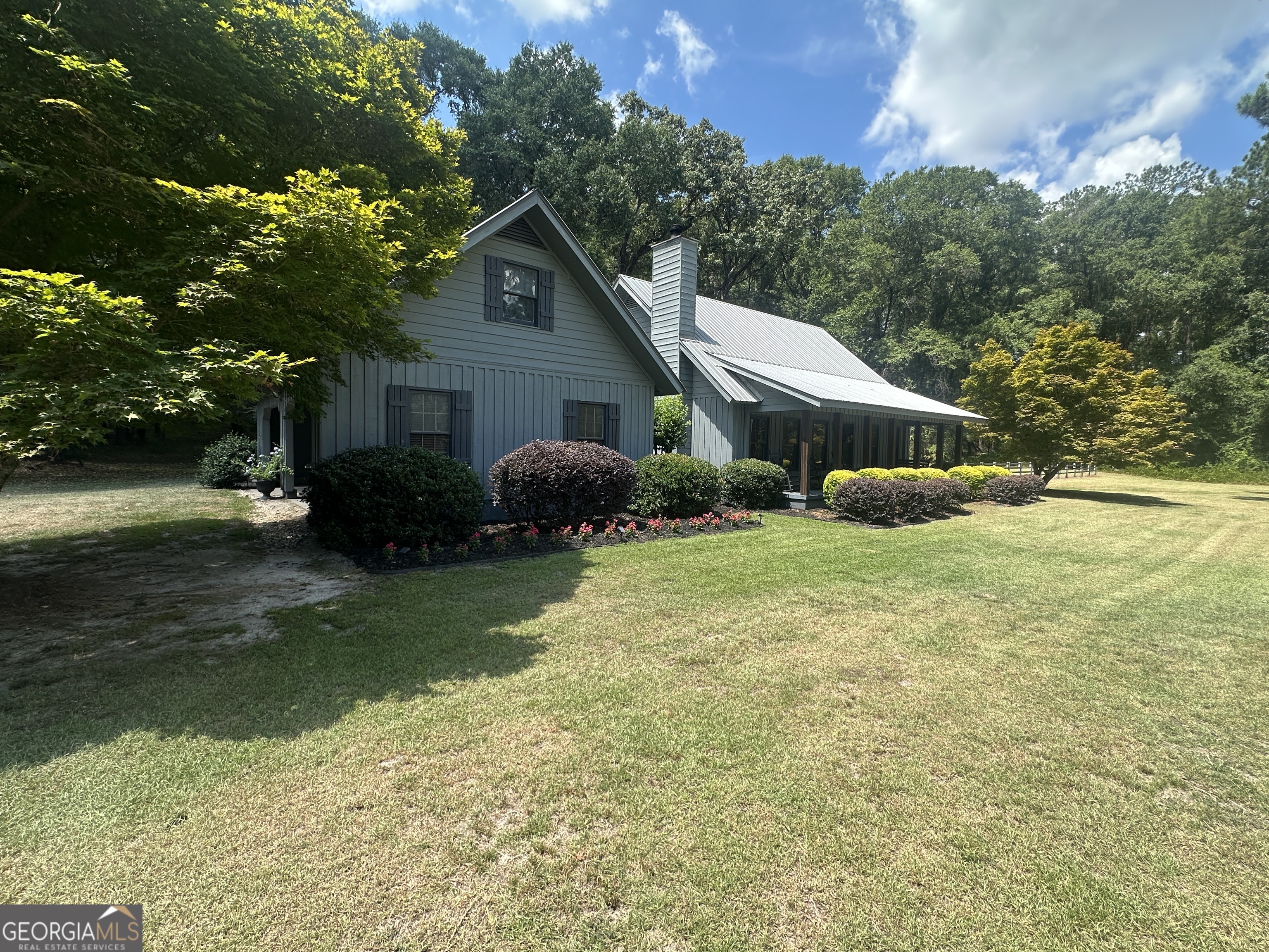 3852 Poor Robin Road Property Photo 4