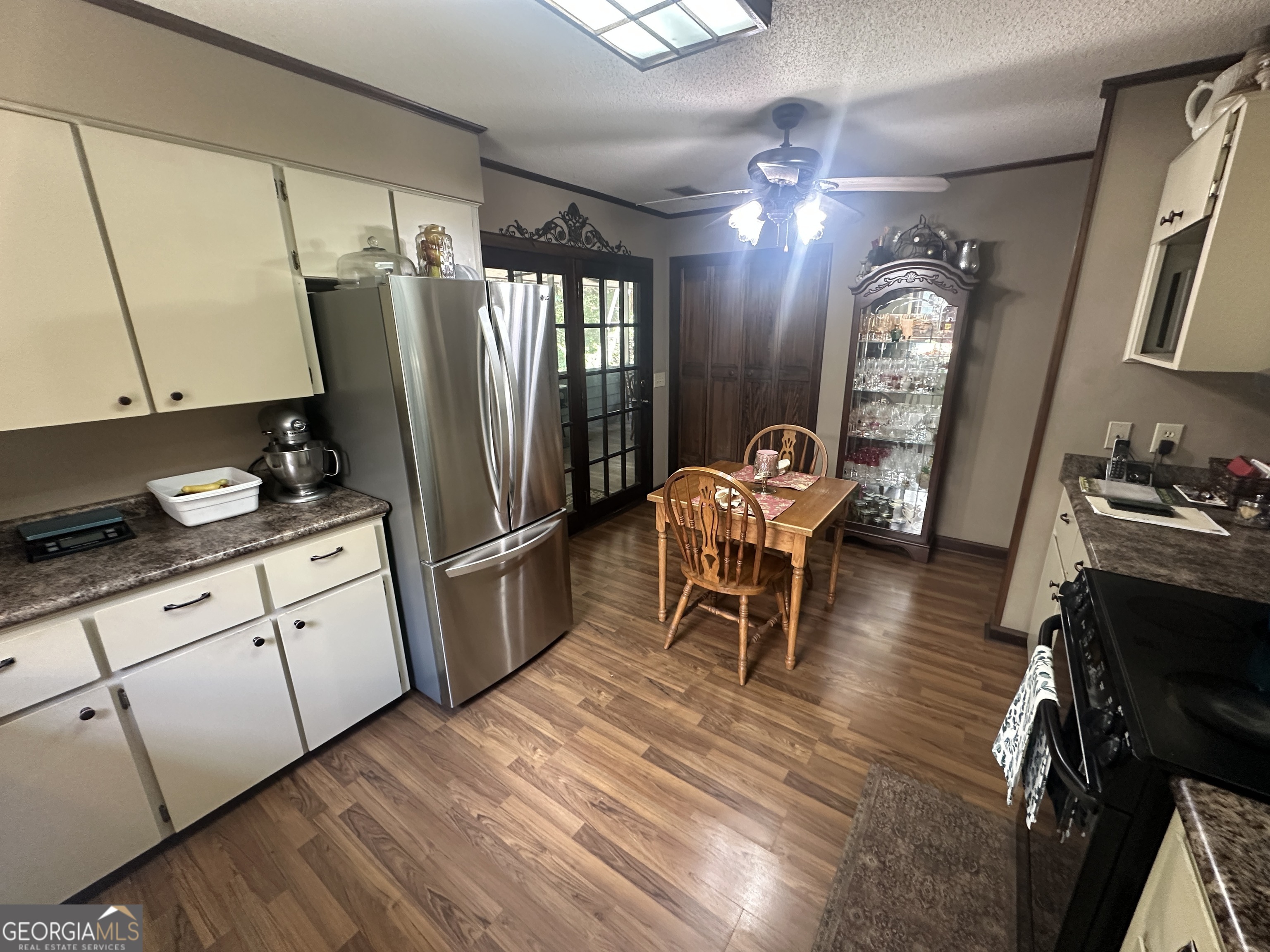 3852 Poor Robin Road Property Photo 12