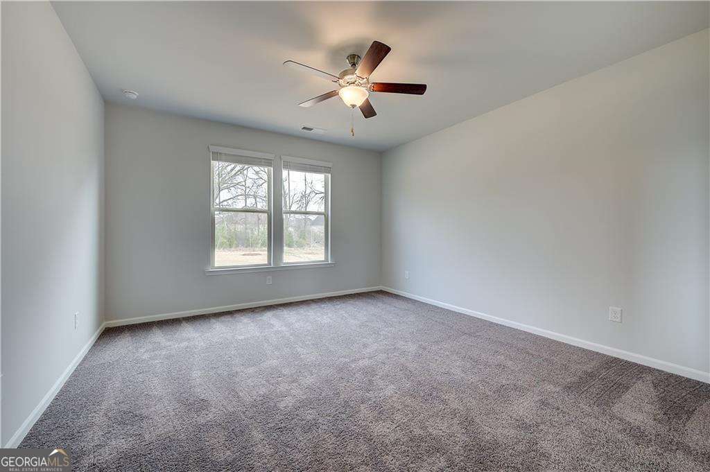 748 Dunlake Way Property Photo 4