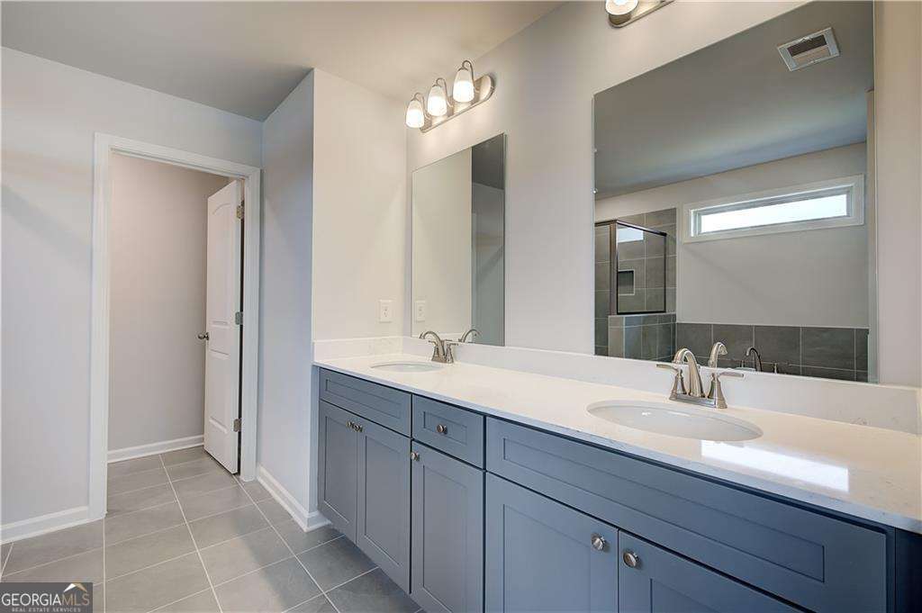 748 Dunlake Way Property Photo 31