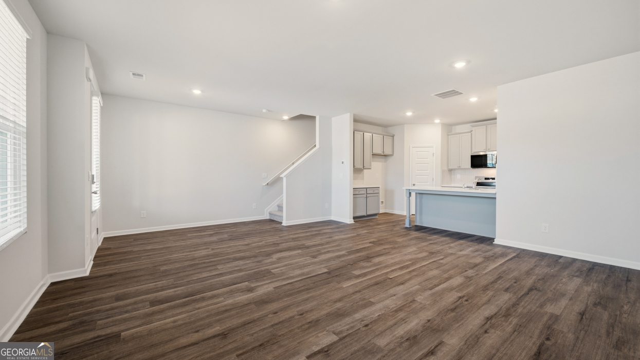 455 Tate Street Property Photo 11