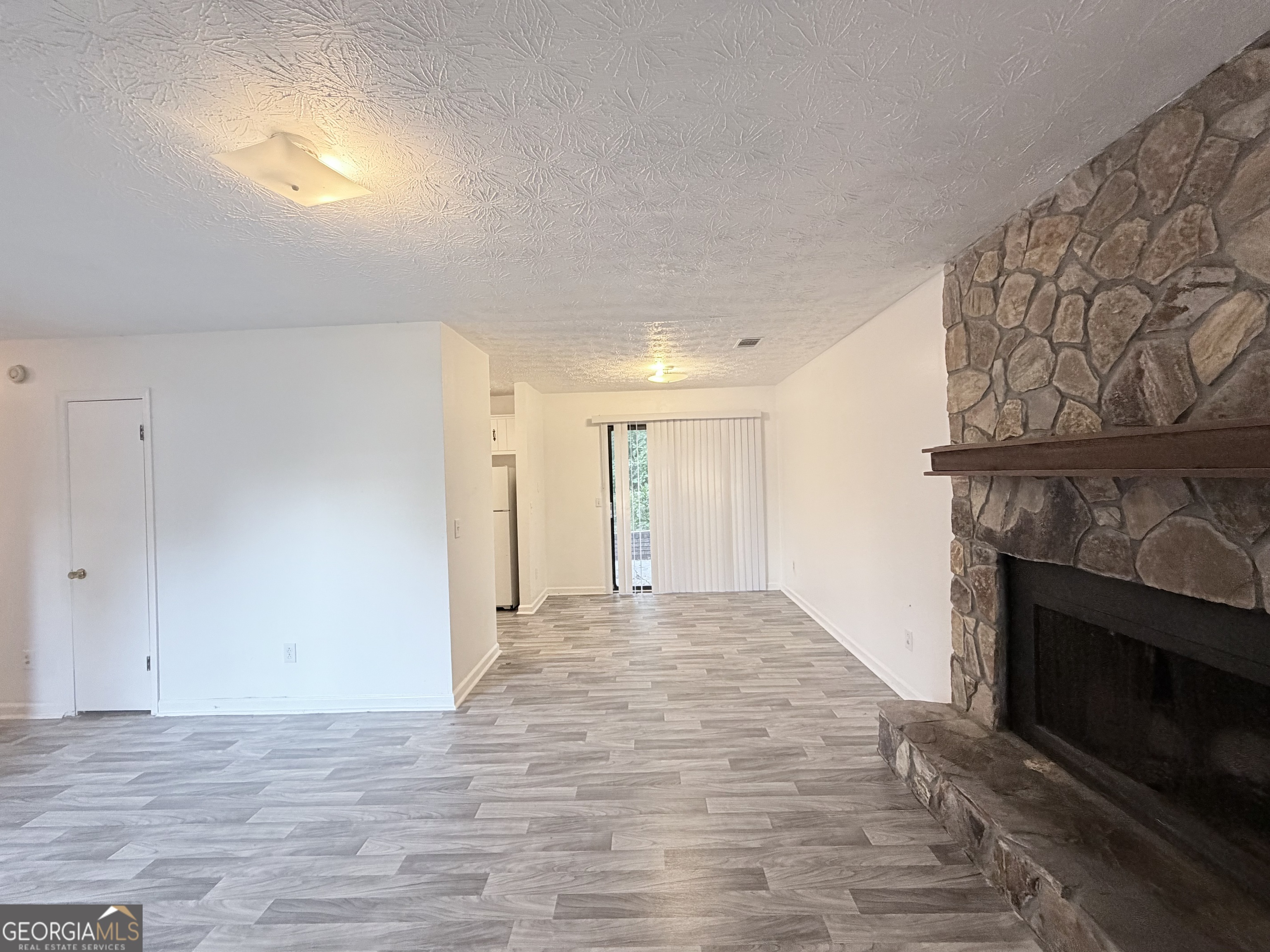 460 Rustwood Drive Property Photo 3