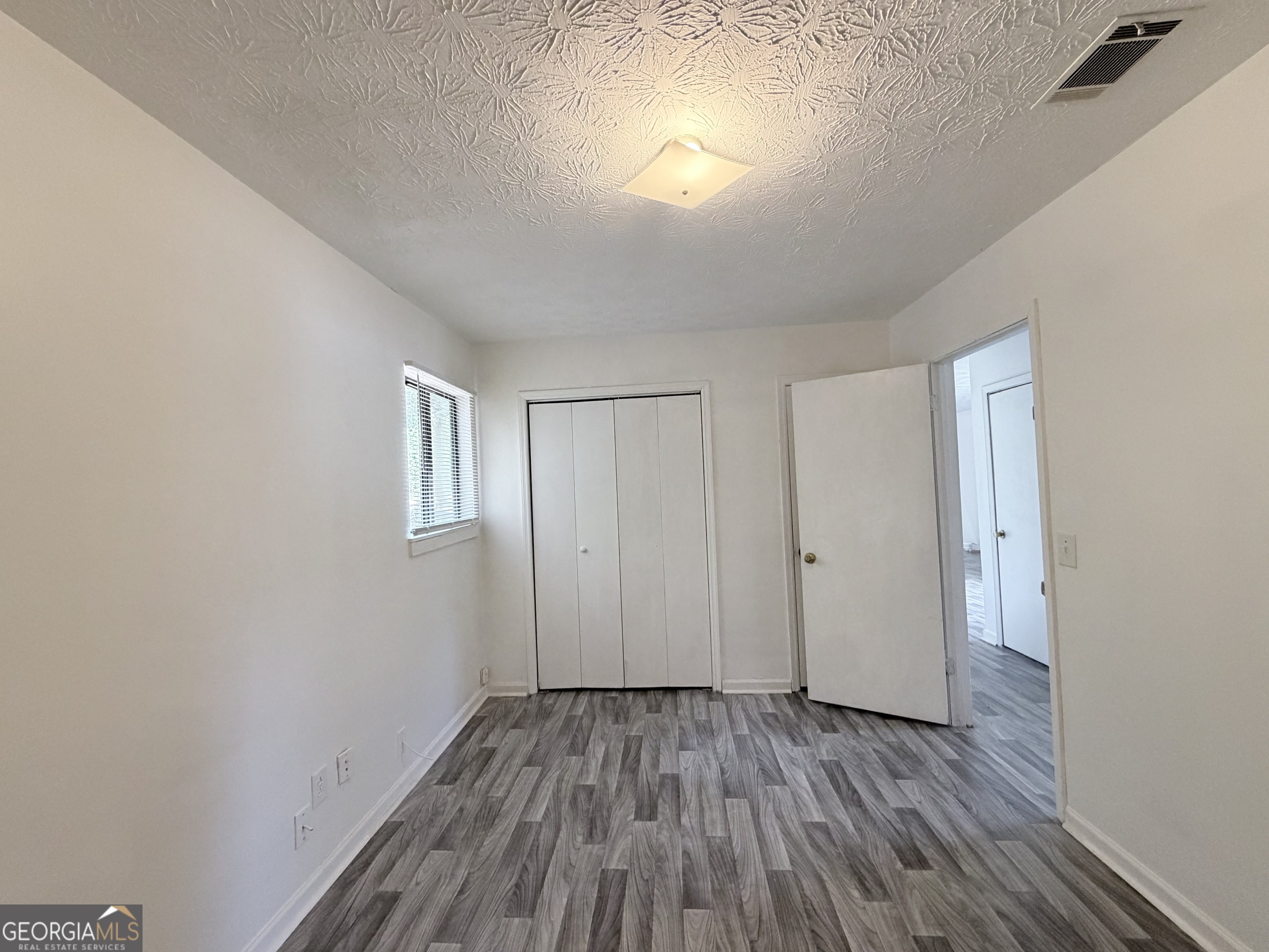 460 Rustwood Drive Property Photo 9