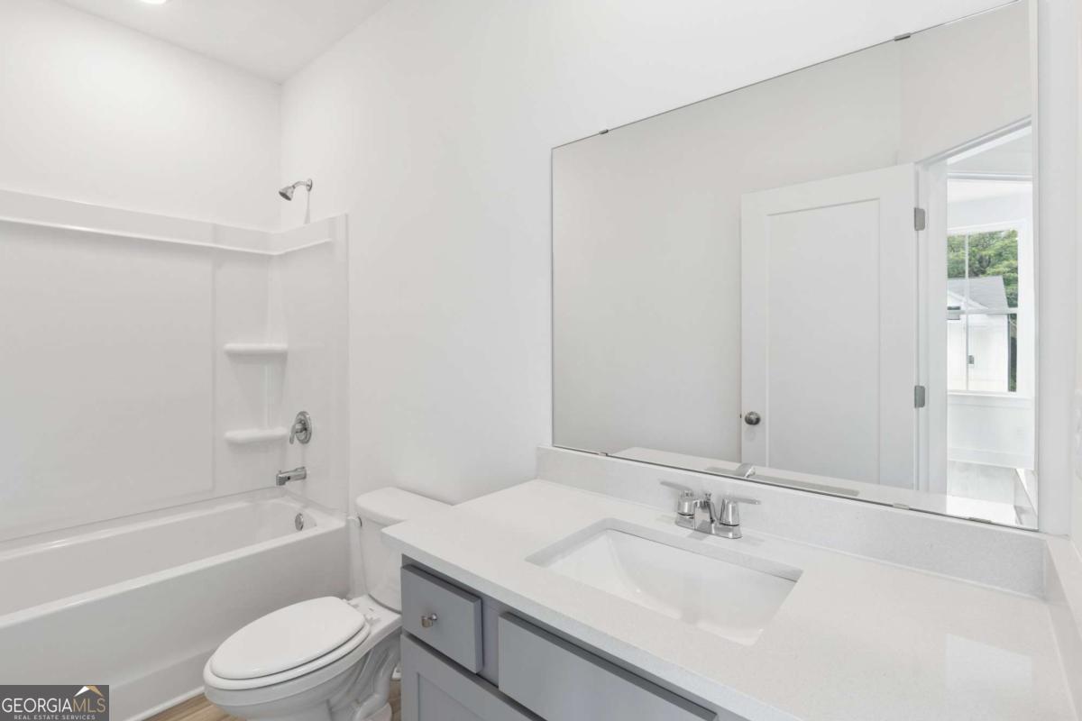 736 Auguste Avenue Property Photo 15