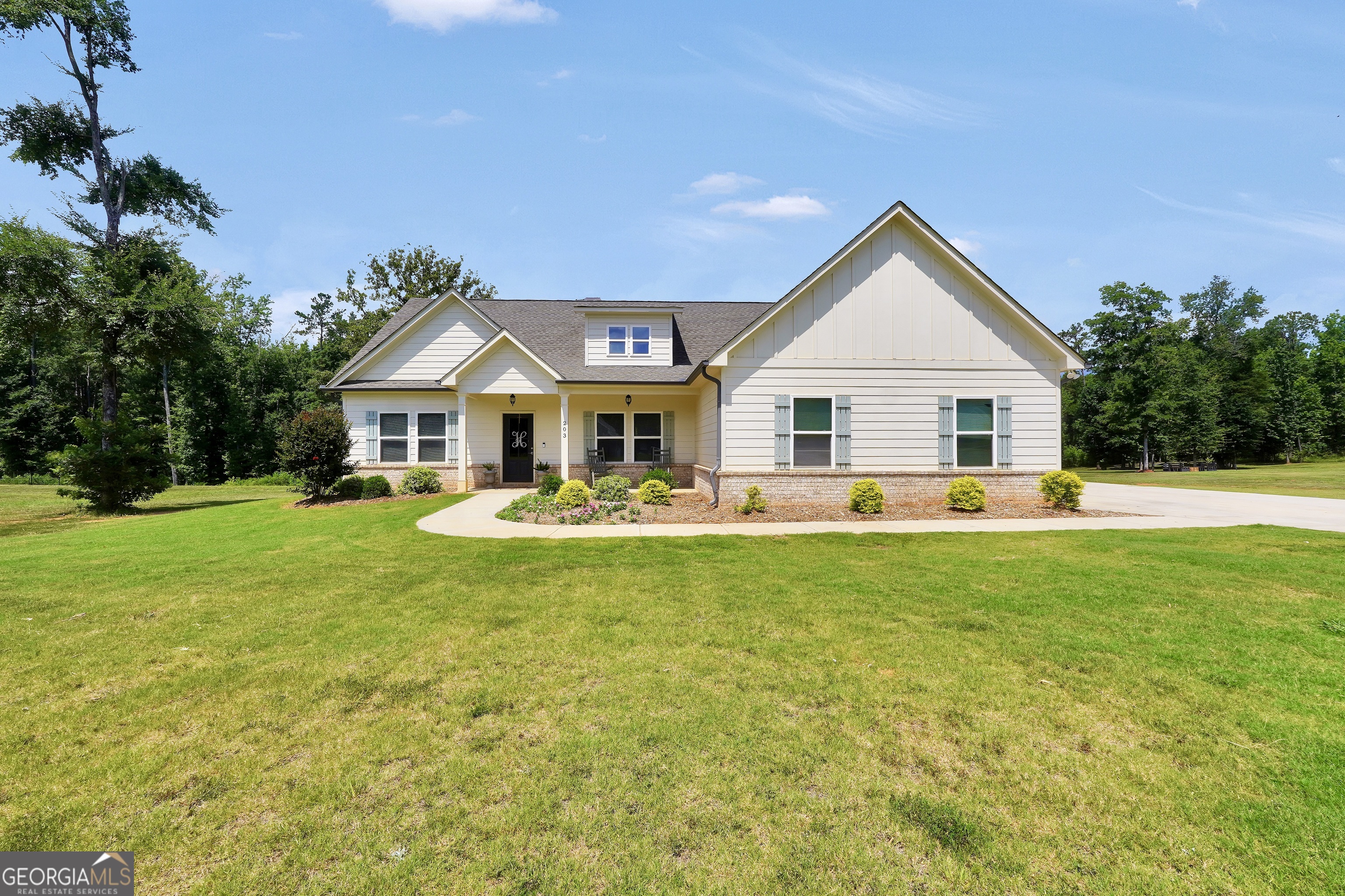 203 Oak Ridge Drive Property Photo 13