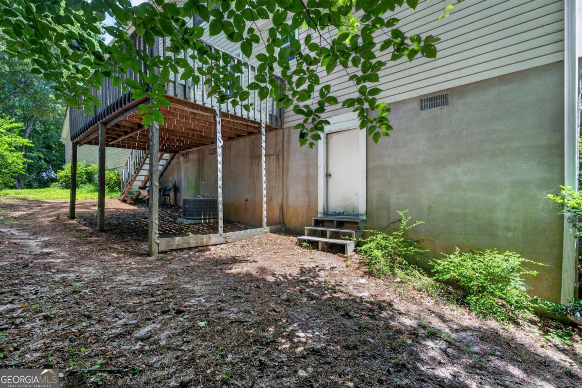 4460 Suwanee Dam Road Property Photo 37