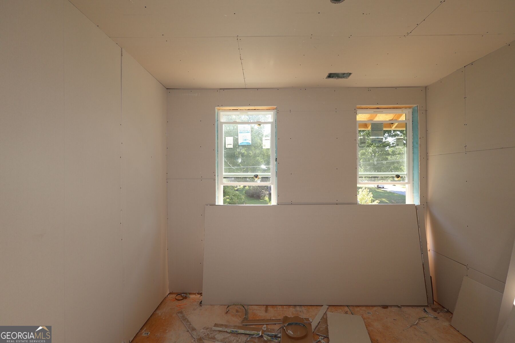 799 Auguste Avenue Property Photo 10