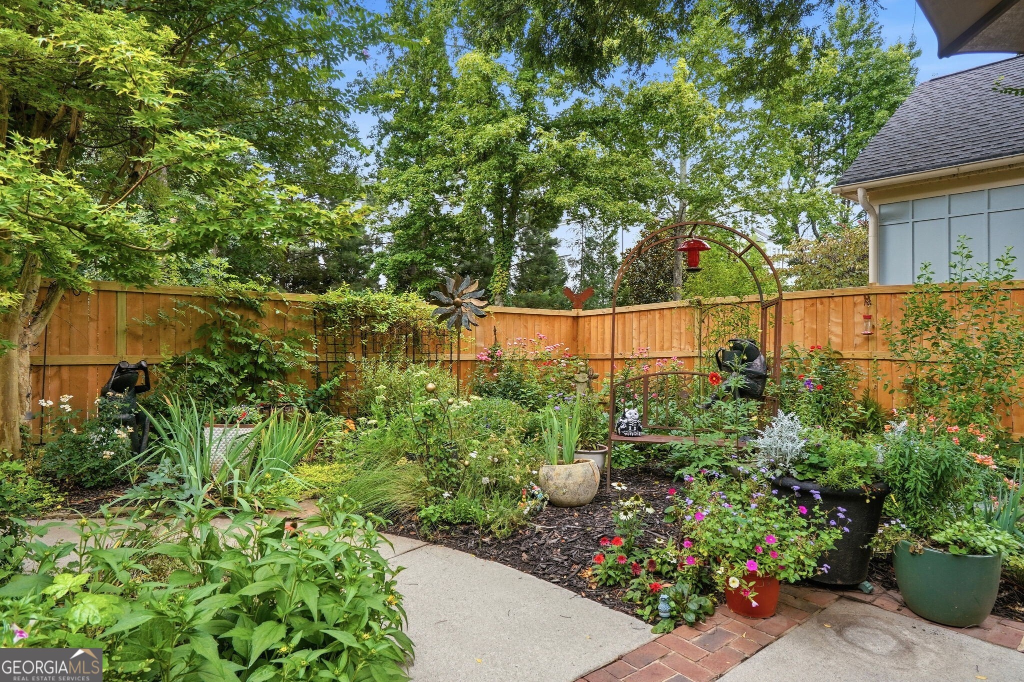12737 Lecoma Trace Property Photo 8