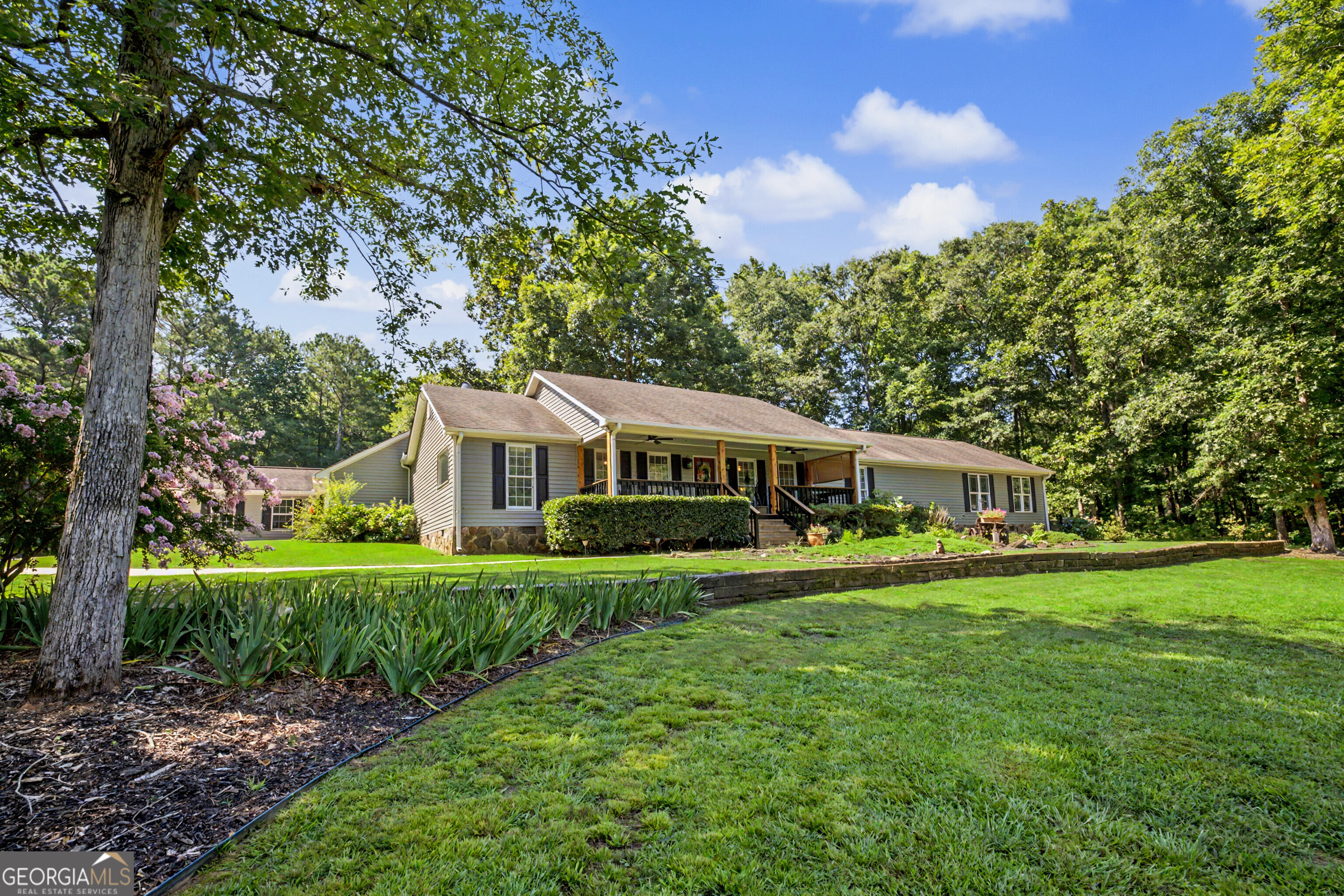 121 Peacock Road Property Photo 6