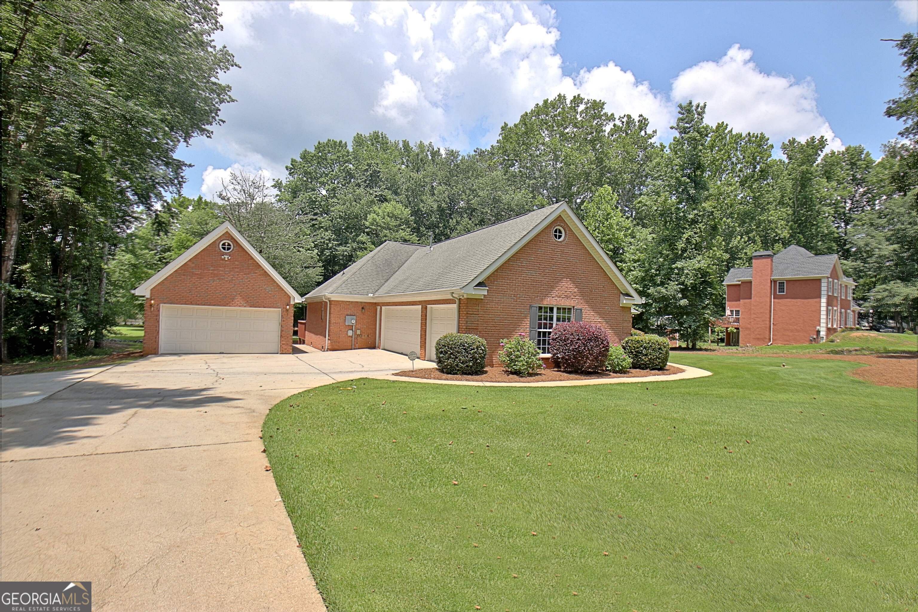 135 Pendleton Trail Property Photo 5