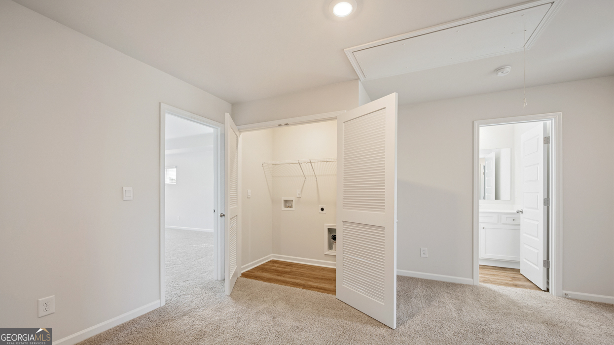 449 Tate Street Property Photo 25
