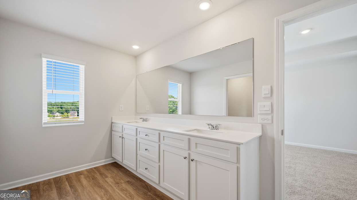 449 Tate Street Property Photo 29