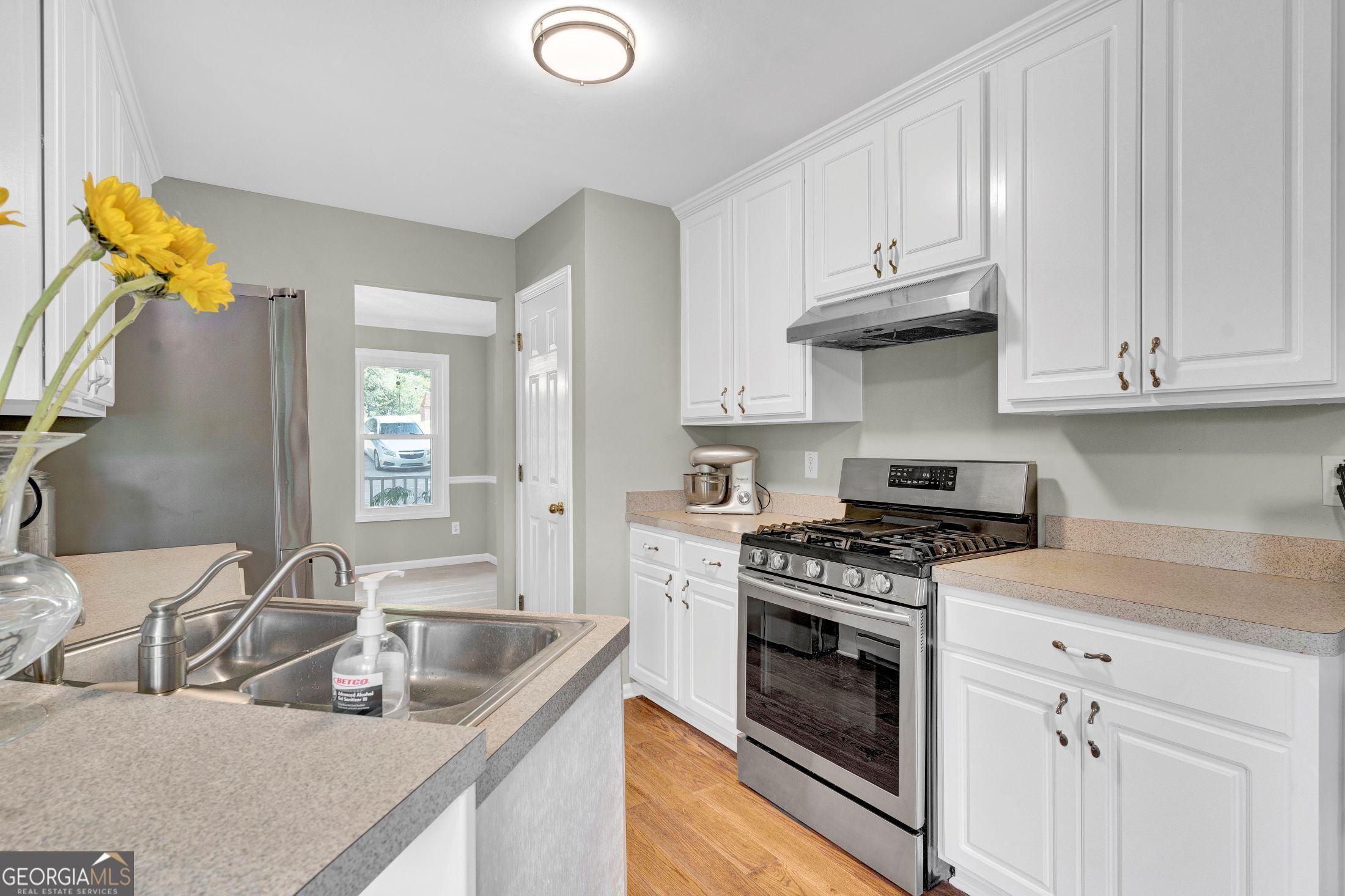 4283 Northwind Drive Property Photo 12