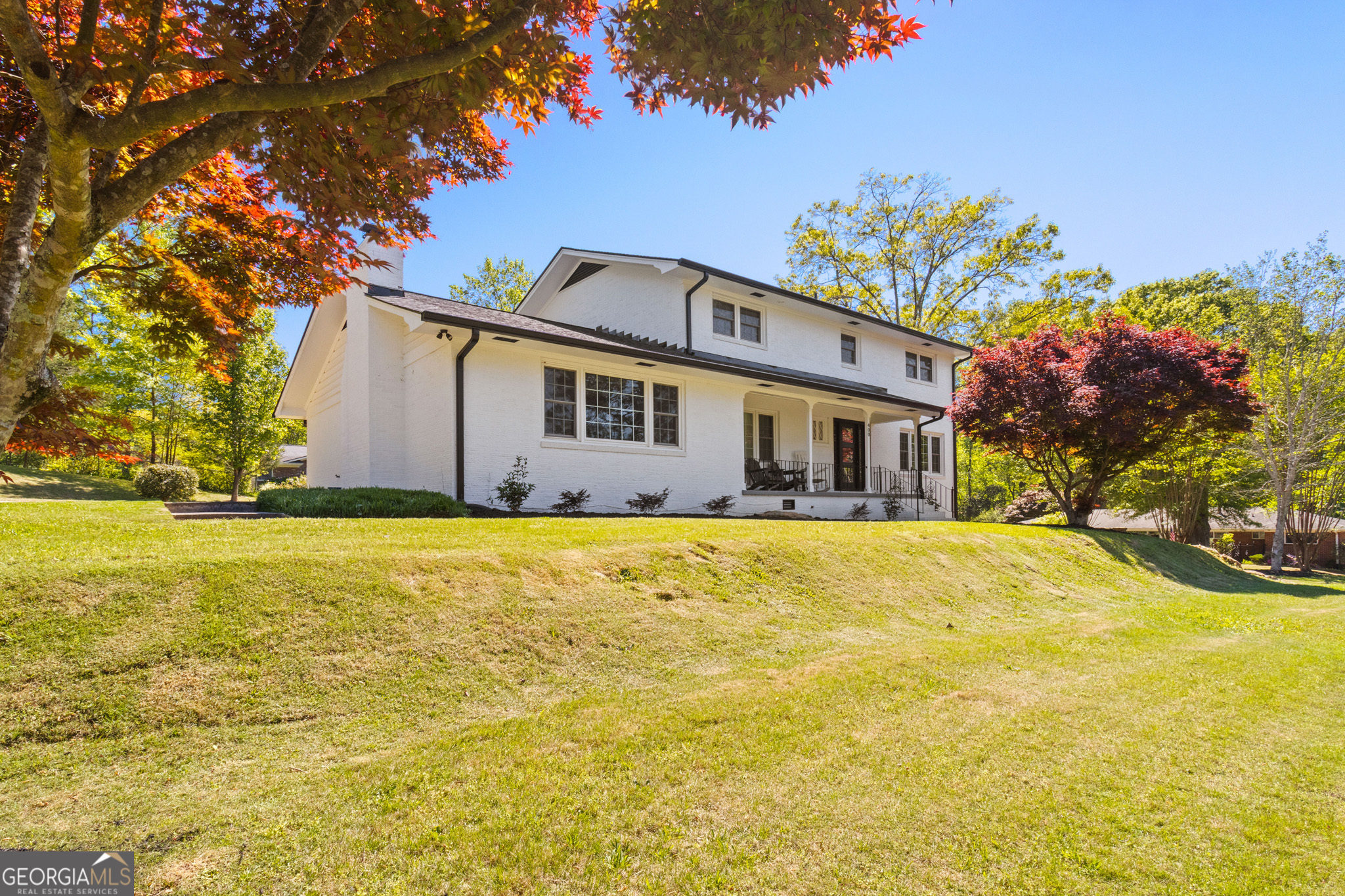 400 Somerset Drive Property Photo 1