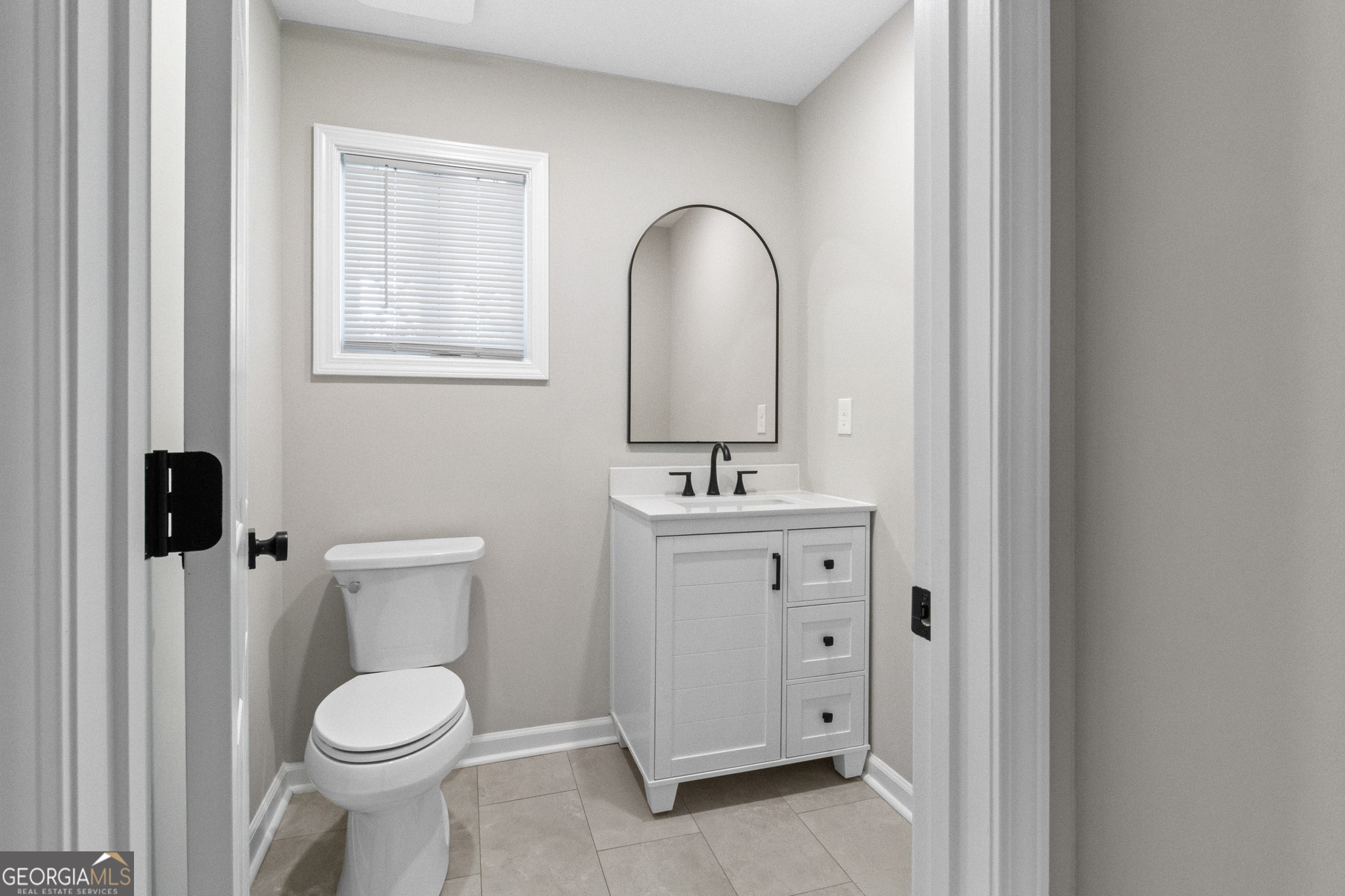 400 Somerset Drive Property Photo 10