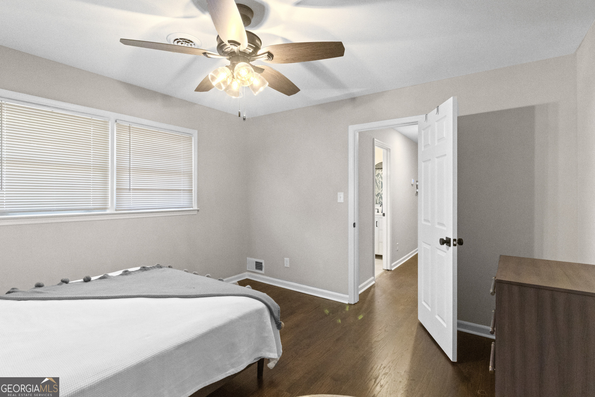 400 Somerset Drive Property Photo 29