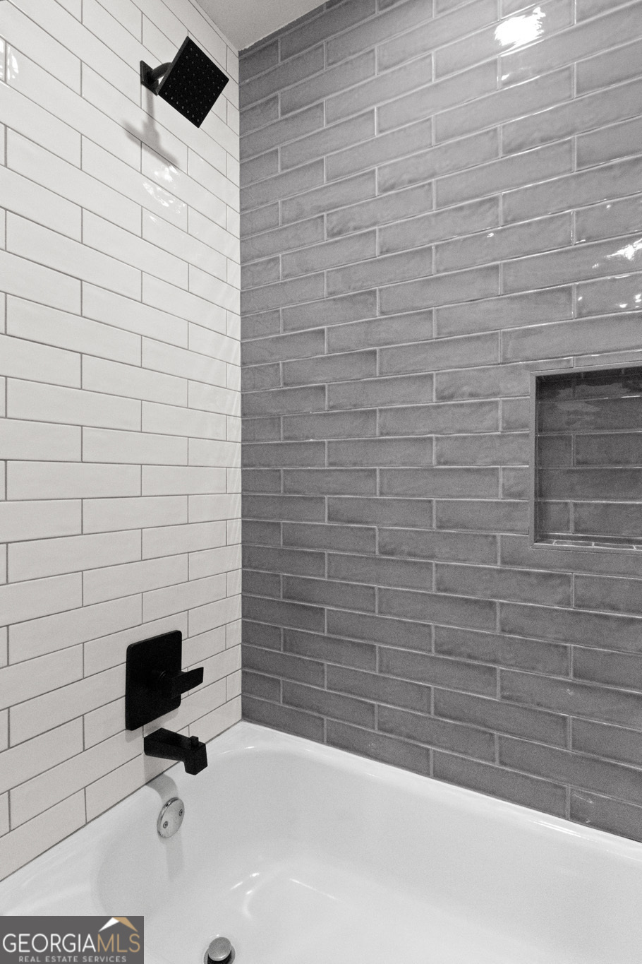 400 Somerset Drive Property Photo 32
