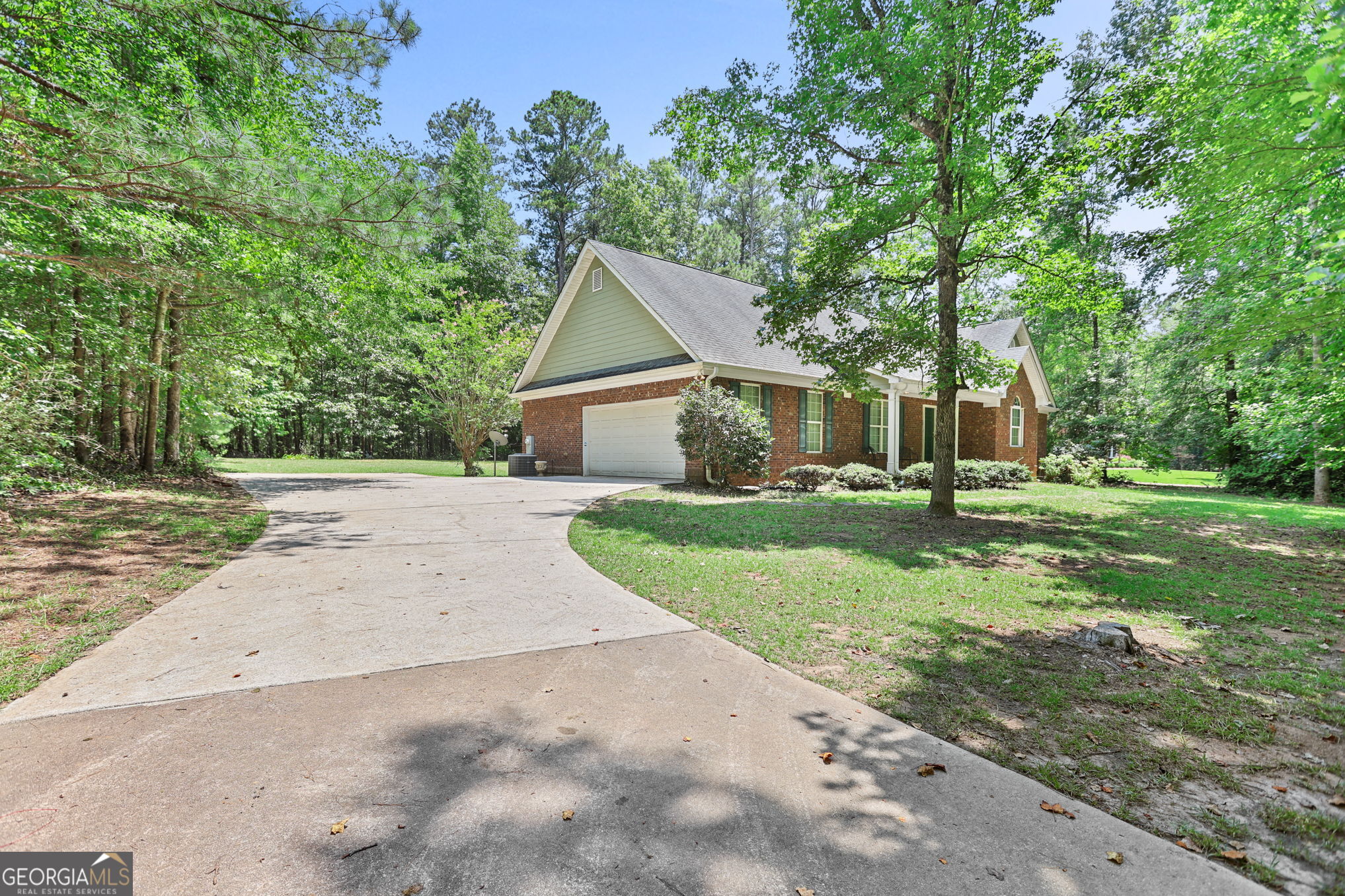 892 Brooks Woolsey Road Property Photo 3