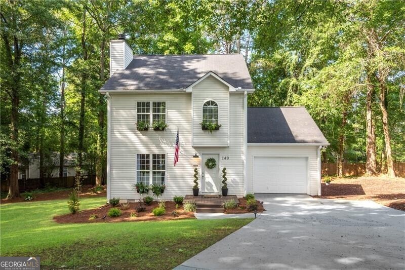 140 Julia Ann Circle Property Photo 1