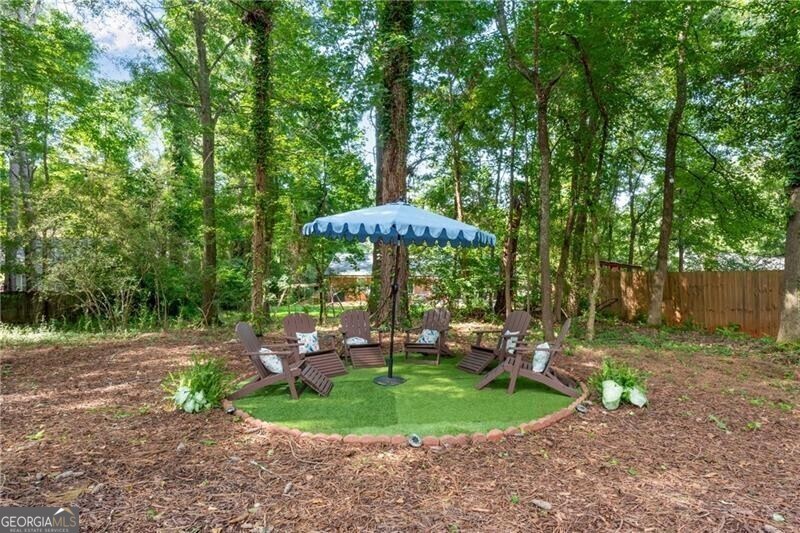 140 Julia Ann Circle Property Photo 4