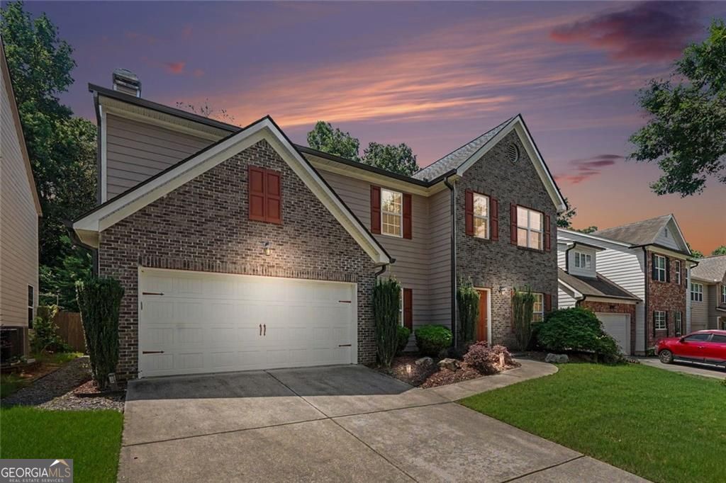 3091 Montauk Hill Drive Property Photo 2